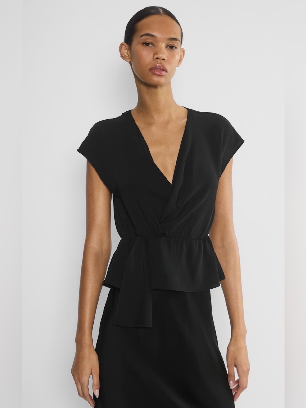 Babaton Chronical Blouse